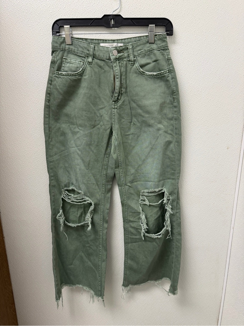 Women’s Green Distressed High-Rise Jeans